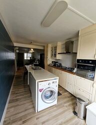 Blk 10 Pine Close (Geylang), HDB 3 Rooms #498655341